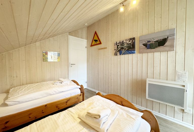 3. Schlafzimmer mit Dachschrägen