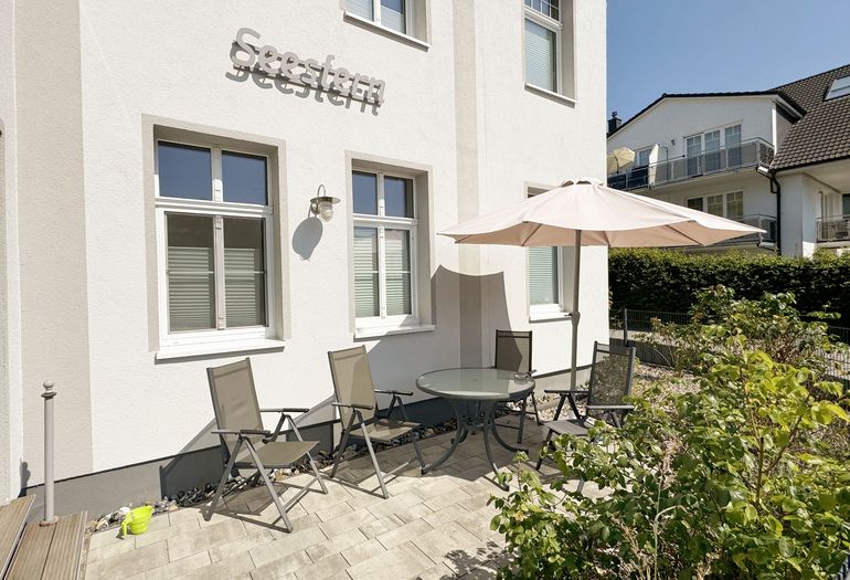 Haus Seestern Whg 2 Rosengarten - wohnungseigene Terrasse