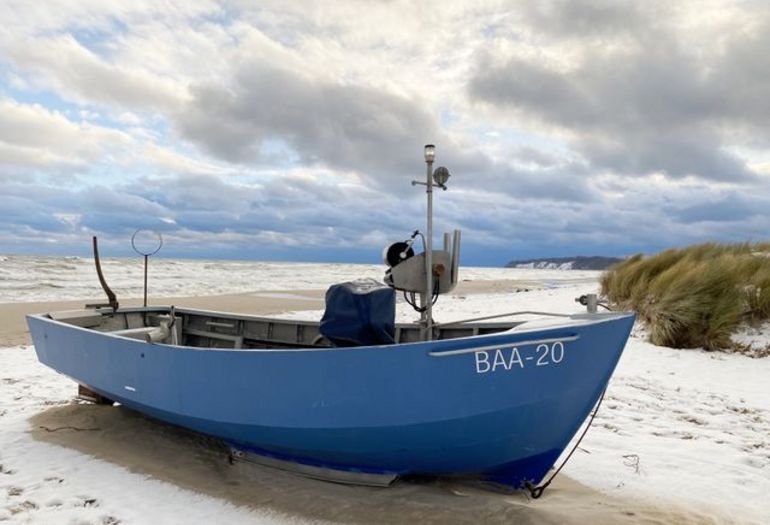 Fischerboot am Strand